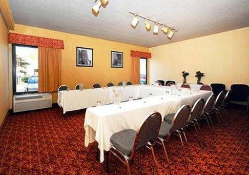 фото отеля Quality Inn & Suites Elk Grove Village