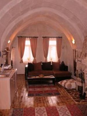 фото отеля Adanos Konuk Evi