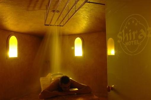 фото отеля Meses Shiraz Wellness & Trening Hotel Superior
