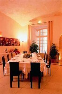 фото отеля Hotel Cloitre Saint Louis