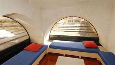 фото отеля Hotel Cloitre Saint Louis