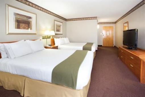 фото отеля Holiday Inn Express Colby