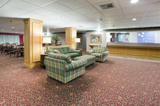 фото отеля Holiday Inn Express Colby