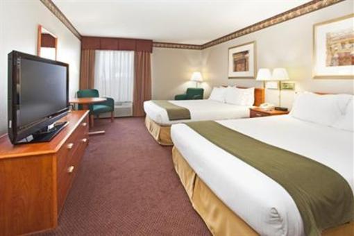 фото отеля Holiday Inn Express Colby
