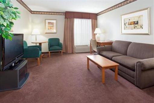 фото отеля Holiday Inn Express Colby