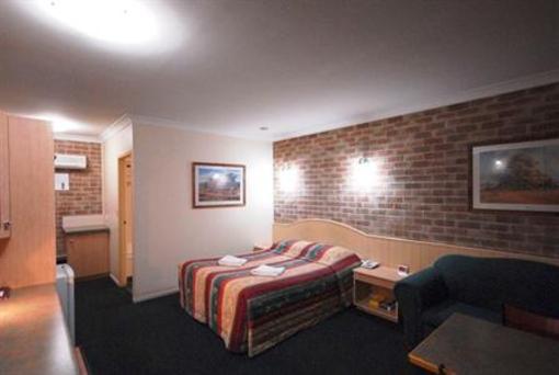 фото отеля Country Gardens Motor Inn Toowoomba