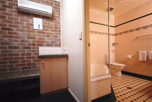 фото отеля Country Gardens Motor Inn Toowoomba