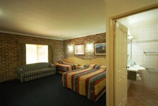 фото отеля Country Gardens Motor Inn Toowoomba