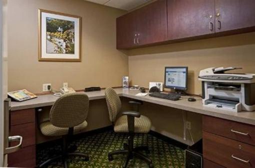 фото отеля Hampton Inn & Suites Rockland