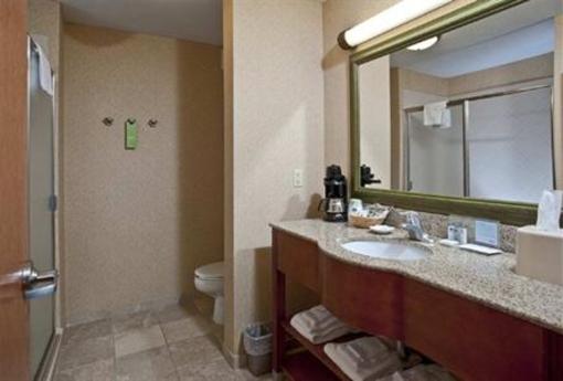 фото отеля Hampton Inn & Suites Rockland