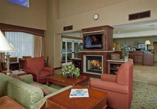 фото отеля Hampton Inn & Suites Rockland
