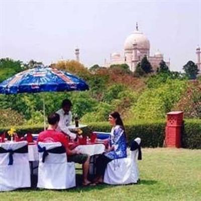 фото отеля Rahi Tourist Bungalow Hotel Agra