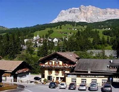 фото отеля Hotel Ustaria Posta Badia