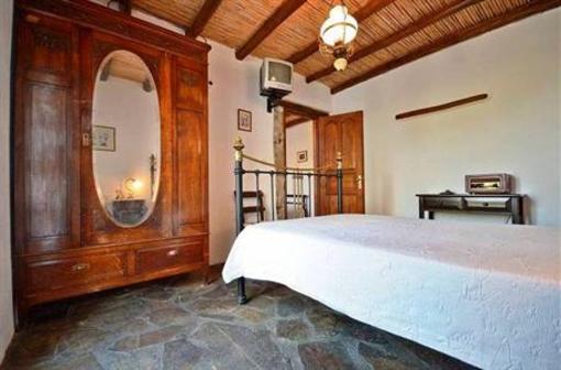 фото отеля Venetiko Apartments Naxos