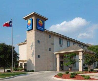 фото отеля Comfort Inn And Suites Seguin