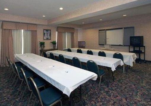 фото отеля Comfort Inn And Suites Seguin