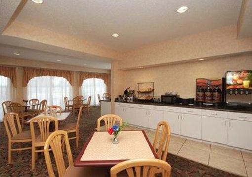 фото отеля Comfort Inn And Suites Seguin