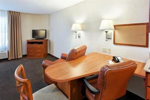 фото отеля Candlewood Suites Cape Girardeau