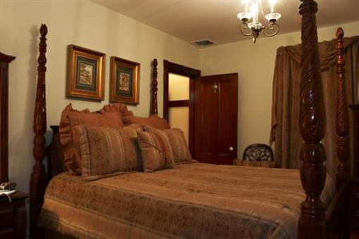фото отеля The Victoria Skylar Bed and Breakfast