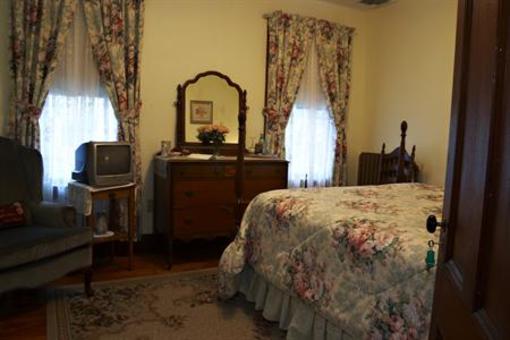 фото отеля The Victoria Skylar Bed and Breakfast