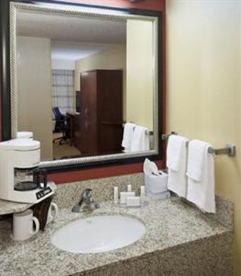 фото отеля Courtyard by Marriott Harrisonburg