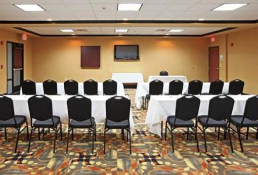 фото отеля Holiday Inn Express Texarkana East