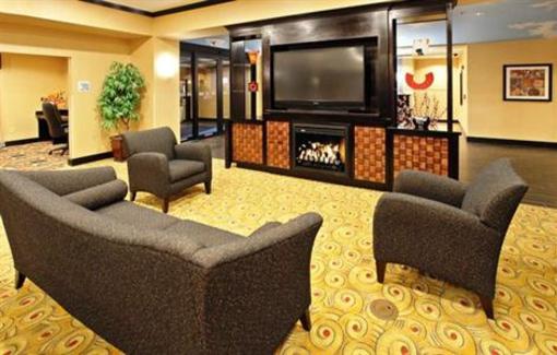 фото отеля Holiday Inn Express Texarkana East