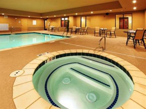 фото отеля Holiday Inn Express Texarkana East