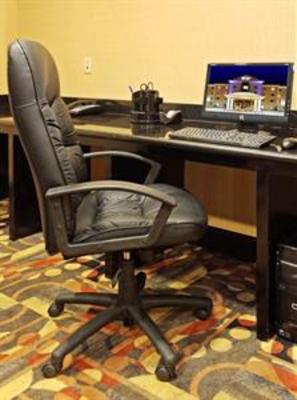 фото отеля Holiday Inn Express Texarkana East