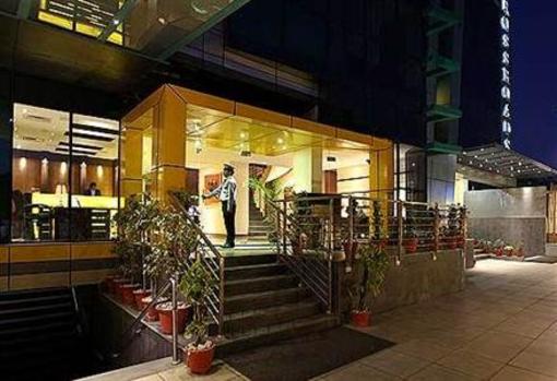 фото отеля Crossroads Hotel Rosewood New Delhi