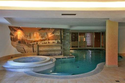 фото отеля Hotel Fanes Leisure E Wellness Spa