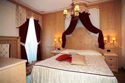 фото отеля Hotel Colbricon