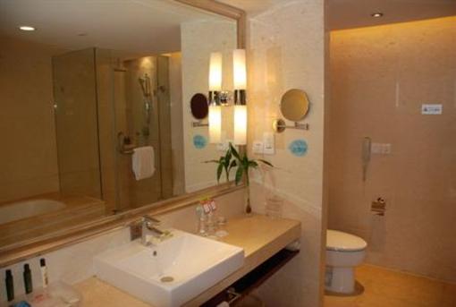 фото отеля Crowne Plaza Grand Canal