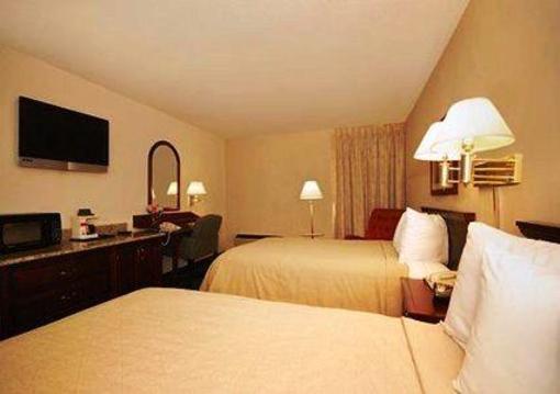 фото отеля Quality Inn Schaumburg