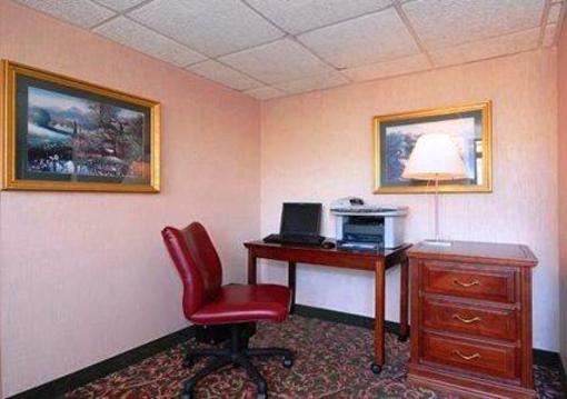 фото отеля Quality Inn Schaumburg