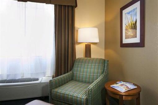 фото отеля BEST WESTERN Garden Inn and Suites