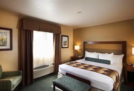 фото отеля BEST WESTERN Garden Inn and Suites