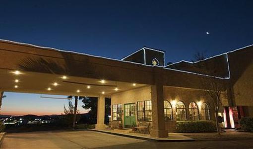 фото отеля BEST WESTERN Garden Inn and Suites