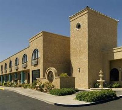 фото отеля BEST WESTERN Garden Inn and Suites