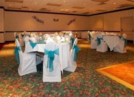 фото отеля Comfort Inn & Suites Airport Syracuse (New York)