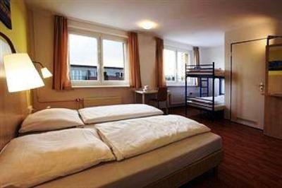 фото отеля Hotel Good Sleep Direkt Am Dom Köln