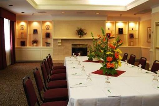 фото отеля Holiday Inn Roanoke - Tanglewood