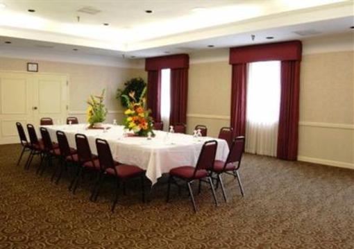 фото отеля Holiday Inn Roanoke - Tanglewood