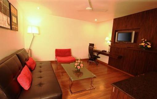 фото отеля Inner Circle Hotel