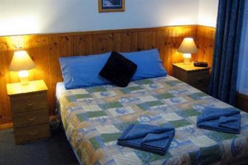 фото отеля Castaway Holiday Apartments