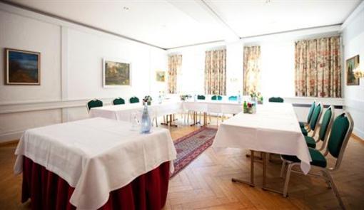 фото отеля Hotel Restaurant Hirsch Heinrich Leonberg
