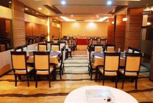 фото отеля Liv Inn Patel Nagar