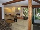 фото отеля Sunny Point Resort, Cottages & Inn
