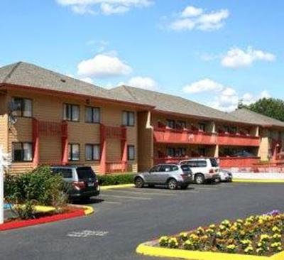фото отеля Howard Johnson Portland Airport