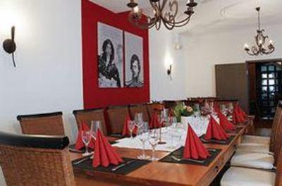 фото отеля Hotel-Restaurant-Weinkeller Pfalzer Hof
